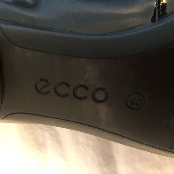 Ballet flats, ECCO brand, black patent leather, size 40, size 9 - Picture 7 of 7